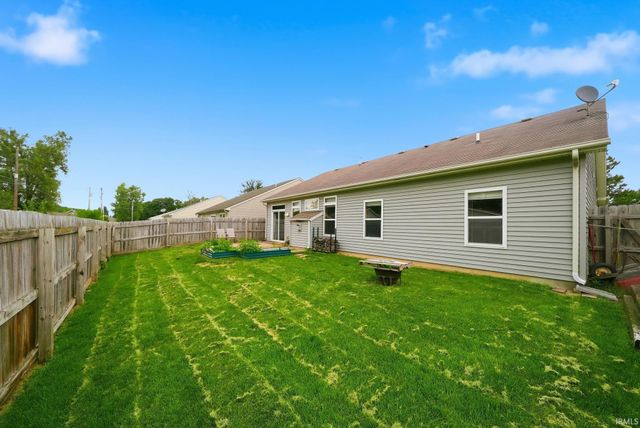 4298 Timber Creek Parkway, New Haven, IN 46774