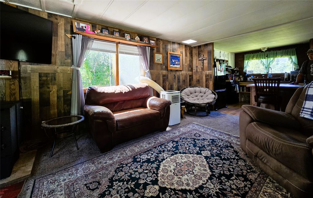 Image 13 of property listing at 221 7th Street, Clinton, MT 59825
