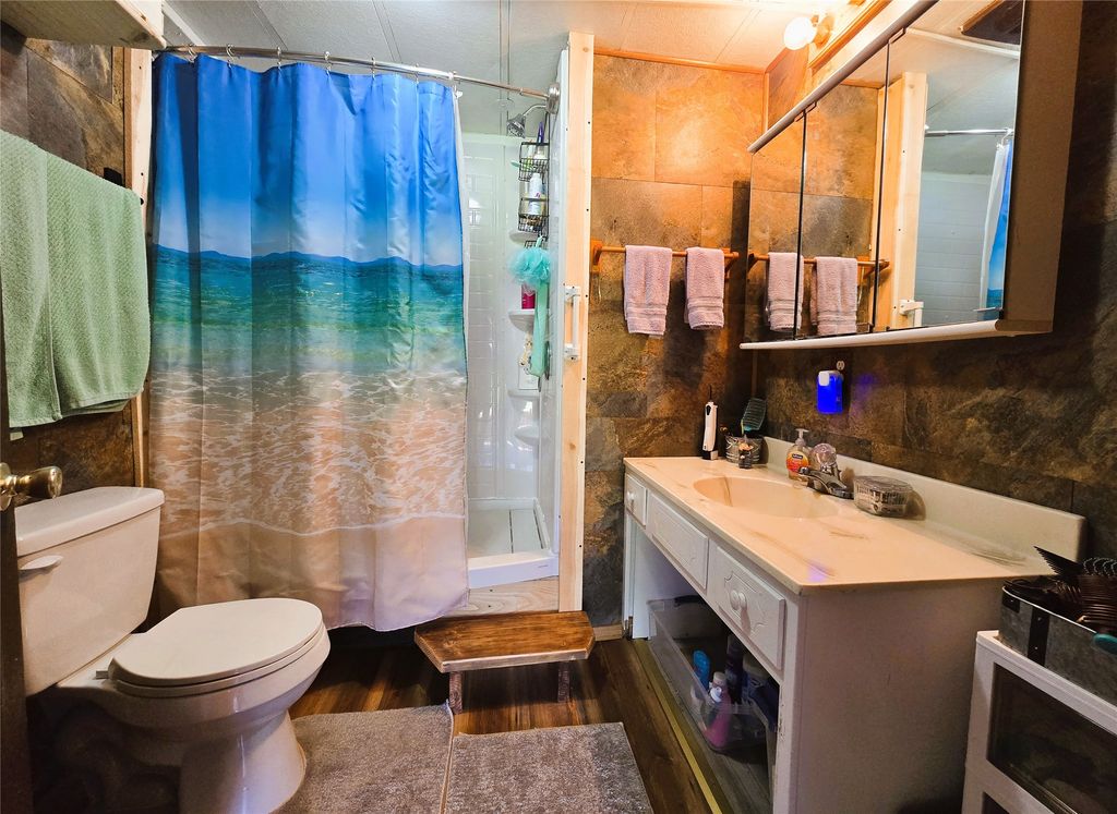 Image 20 of property listing at 221 7th Street, Clinton, MT 59825
