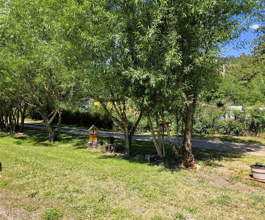 Image 32 of property listing at 221 7th Street, Clinton, MT 59825