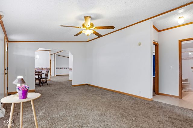 65 S 1100 W, Jamestown, IN 46147