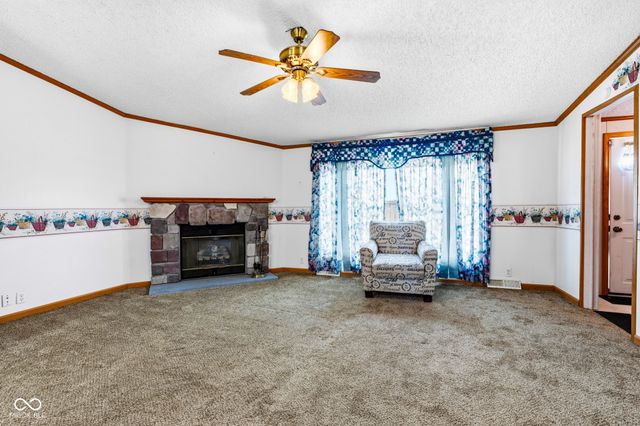 65 S 1100 W, Jamestown, IN 46147