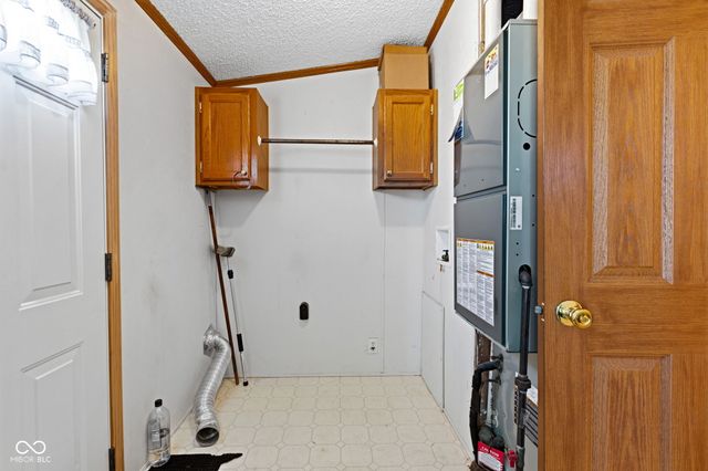 65 S 1100 W, Jamestown, IN 46147