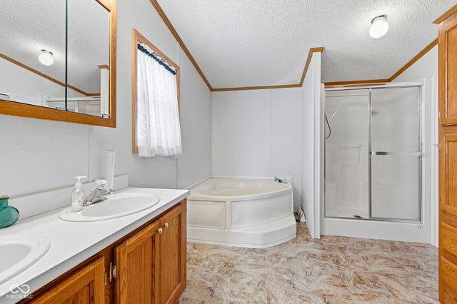 65 S 1100 W, Jamestown, IN 46147