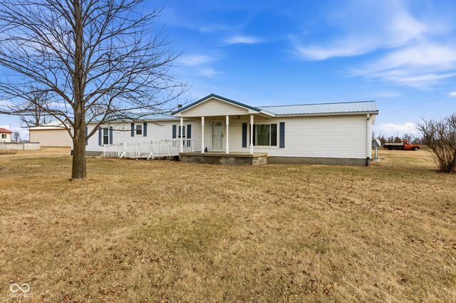 65 S 1100 W, Jamestown, IN 46147