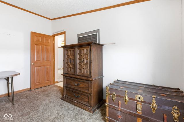 65 S 1100 W, Jamestown, IN 46147