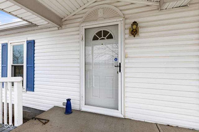 65 S 1100 W, Jamestown, IN 46147