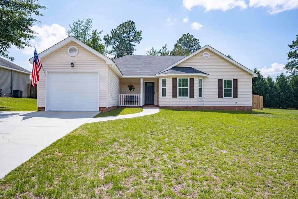 529 Edinburgh Court, Warrenville, SC 29851