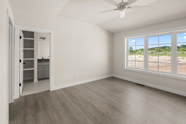 435 Commodore Drive 19, Vergennes, VT 05491