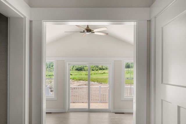 435 Commodore Drive 19, Vergennes, VT 05491