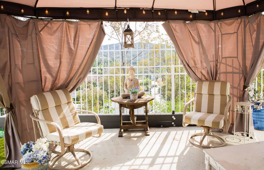 Image 2 of property listing at 23777 Mulholland Hwy Spc 73, Calabasas, CA 91302