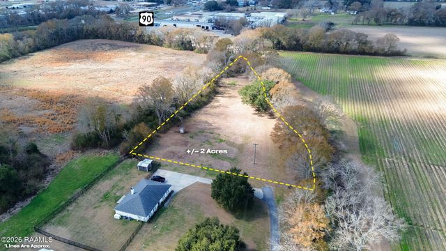 221 N Girouard Road, Broussard, LA 70518