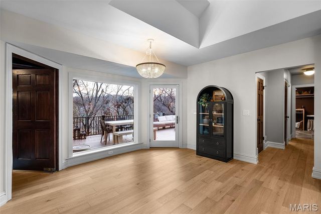 2209 Ridgley Woods Drive, Clarkson Valley, MO 63005