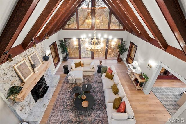 2209 Ridgley Woods Drive, Clarkson Valley, MO 63005