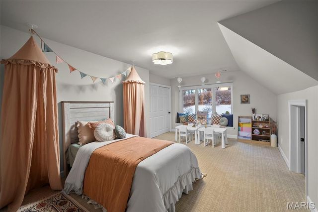 2209 Ridgley Woods Drive, Clarkson Valley, MO 63005