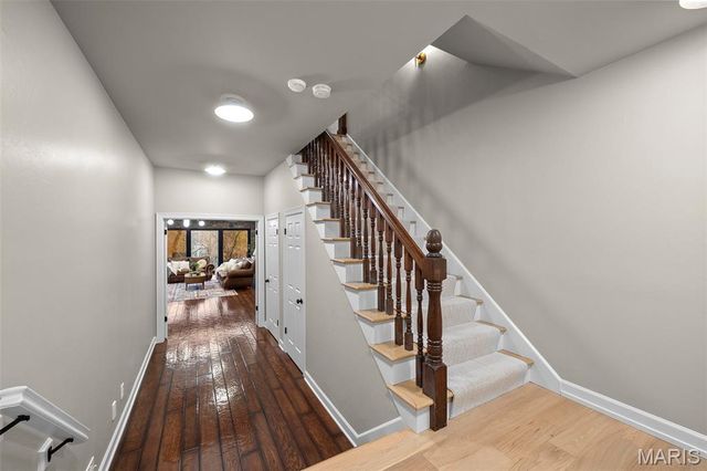 2209 Ridgley Woods Drive, Clarkson Valley, MO 63005