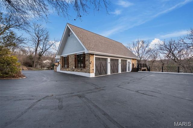 2209 Ridgley Woods Drive, Clarkson Valley, MO 63005