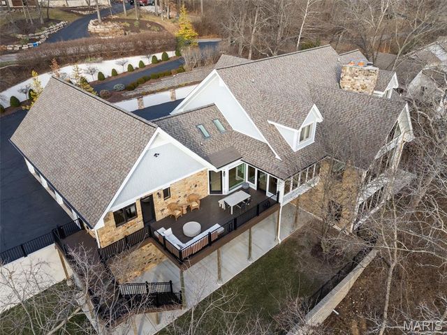 2209 Ridgley Woods Drive, Clarkson Valley, MO 63005