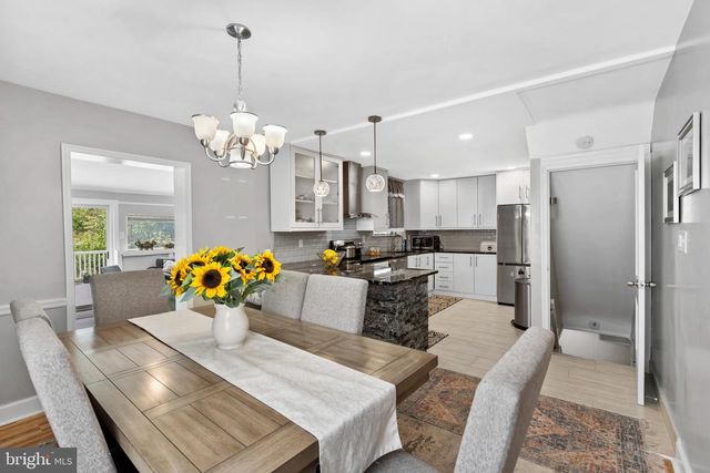 214 S SPROUL RD, Broomall, PA 19008