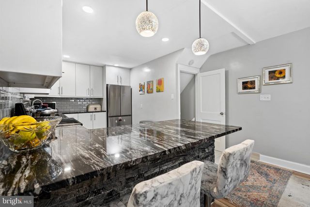 214 S SPROUL RD, Broomall, PA 19008