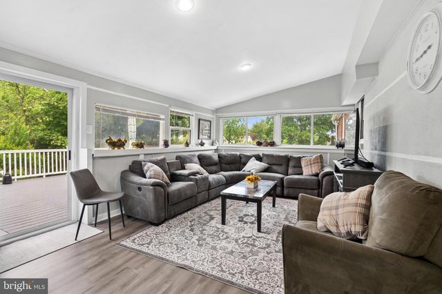 214 S SPROUL RD, Broomall, PA 19008