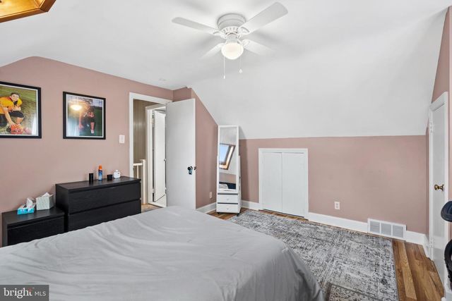 214 S SPROUL RD, Broomall, PA 19008
