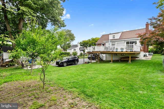 214 S SPROUL RD, Broomall, PA 19008