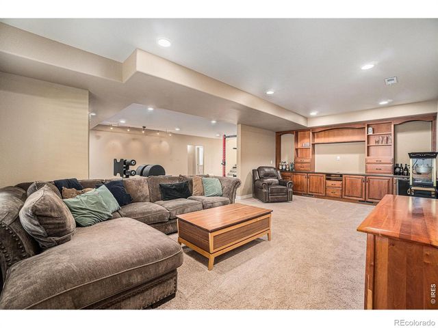 4609 Freehold Drive, Windsor, CO 80550