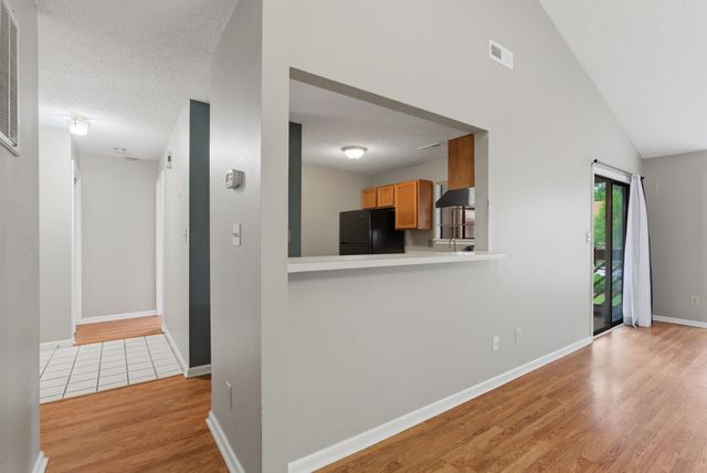 1005 Indian Wells Ct, Murrells Inlet, SC 29576