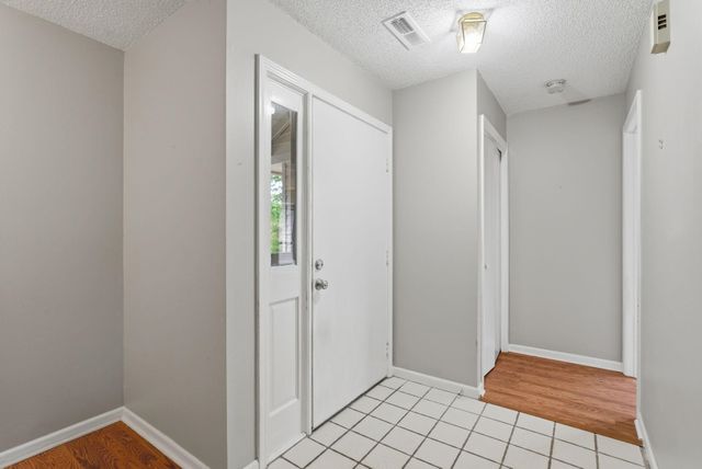 1005 Indian Wells Ct, Murrells Inlet, SC 29576