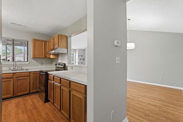 1005 Indian Wells Ct, Murrells Inlet, SC 29576