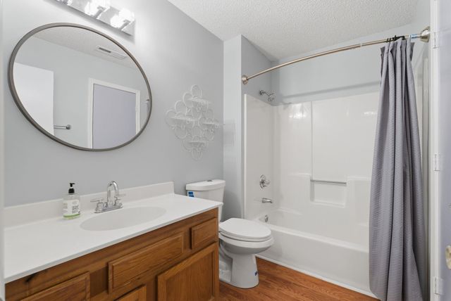 1005 Indian Wells Ct, Murrells Inlet, SC 29576