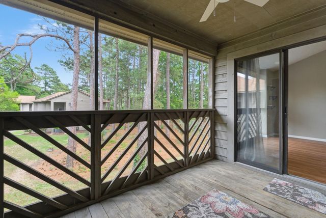 1005 Indian Wells Ct, Murrells Inlet, SC 29576
