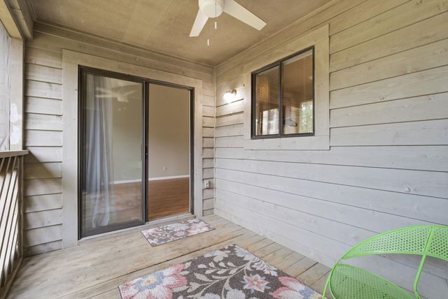 1005 Indian Wells Ct, Murrells Inlet, SC 29576