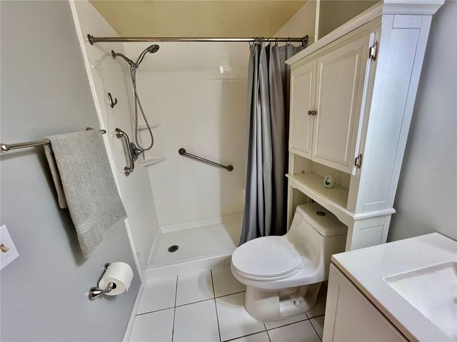 2000 WORLD PARKWAY BOULEVARD 6, Clearwater, FL 33763