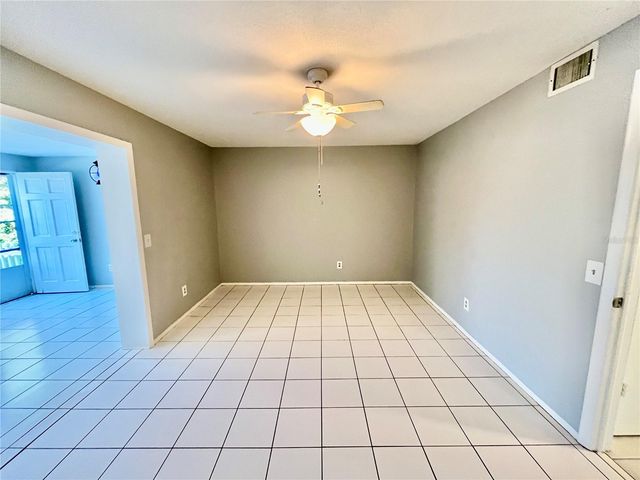 2000 WORLD PARKWAY BOULEVARD 6, Clearwater, FL 33763