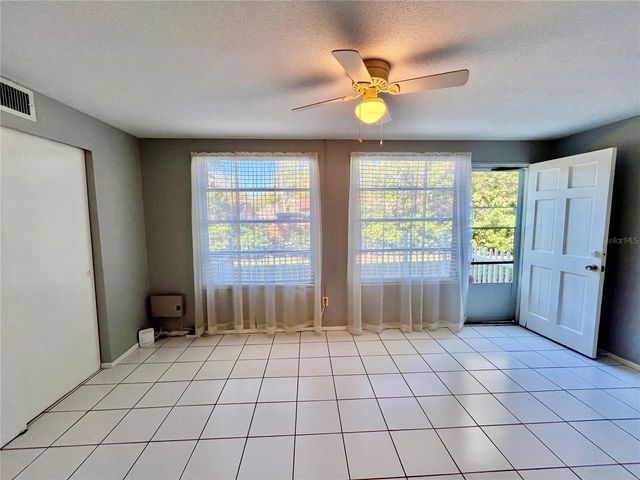 2000 WORLD PARKWAY BOULEVARD 6, Clearwater, FL 33763