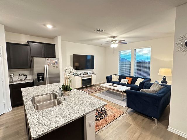 809 Lone Rock Drive, Anna, TX 75409