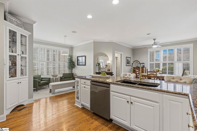 102 Club Ridge Drive, Pickens, SC 29671