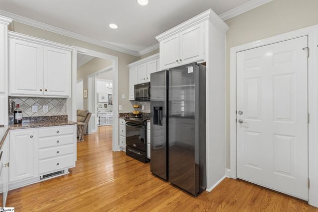 102 Club Ridge Drive, Pickens, SC 29671