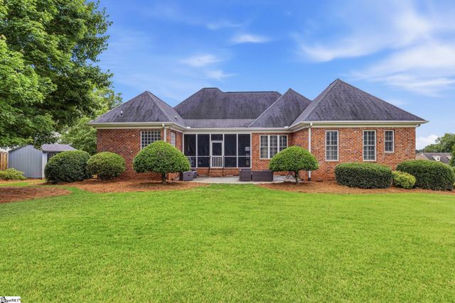 102 Club Ridge Drive, Pickens, SC 29671