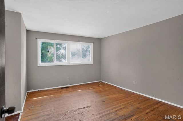 420 Waterford Drive, Florissant, MO 63033