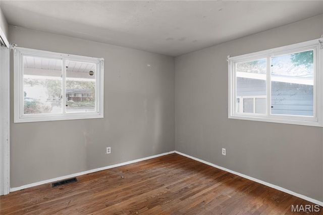 420 Waterford Drive, Florissant, MO 63033