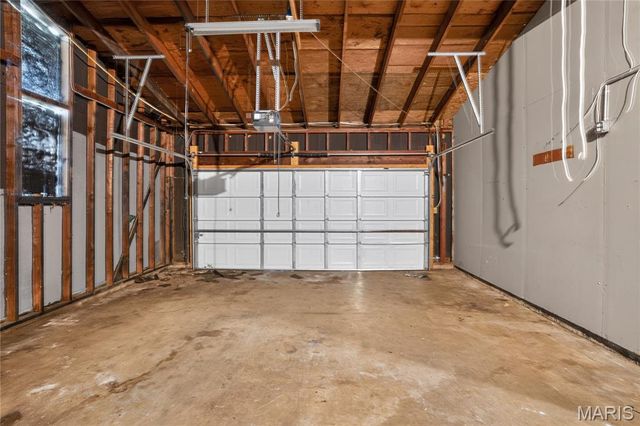 420 Waterford Drive, Florissant, MO 63033