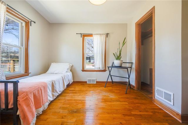 415 Illinois Street, Lawrence, KS 66044