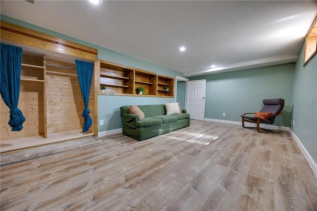 415 Illinois Street, Lawrence, KS 66044