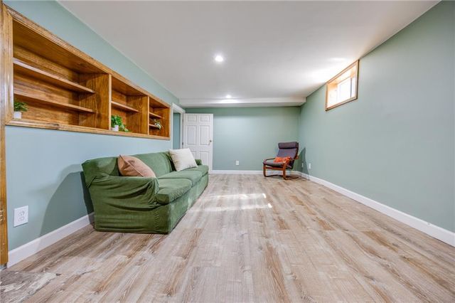 415 Illinois Street, Lawrence, KS 66044