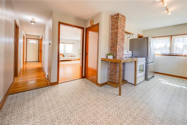 415 Illinois Street, Lawrence, KS 66044