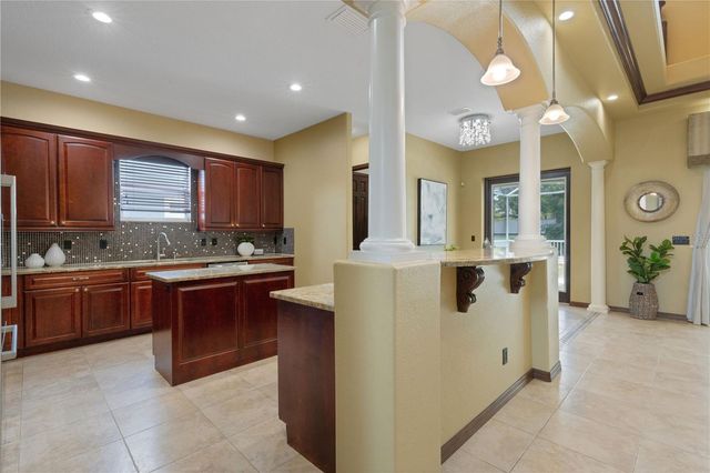 3021 59TH AVENUE S, St Petersburg, FL 33712