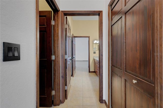 3021 59TH AVENUE S, St Petersburg, FL 33712